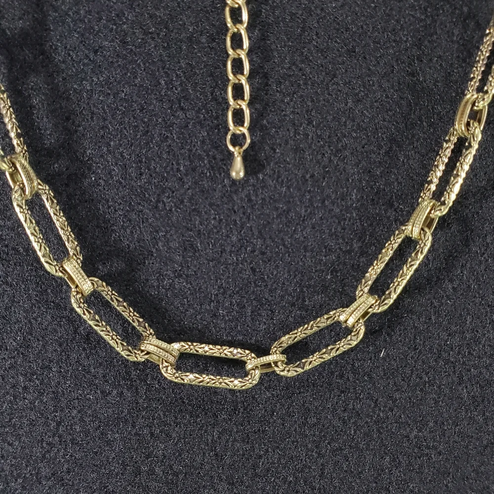 Necklace Bundle of 3 Faux Amethyst Long Rectangle Textured Gold Chain Choker